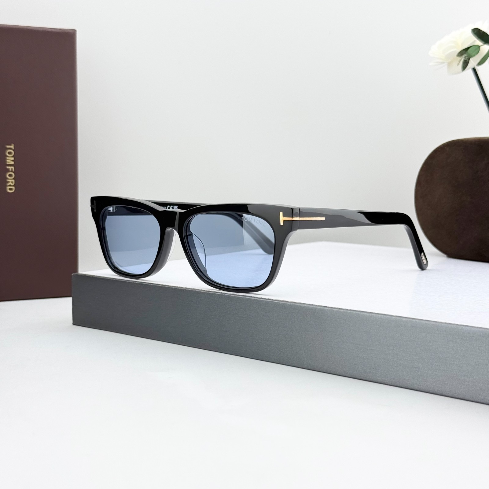 Tom Ford Penn-02 TF1362-F Sunglasses Black Frame Blue Lens 55-16-145 New