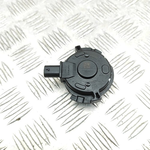 BMW 4 Coupe F32 Nockenwelle Zylinderkopf Magnet 7614288 2.0 Benzin 185kW 2017