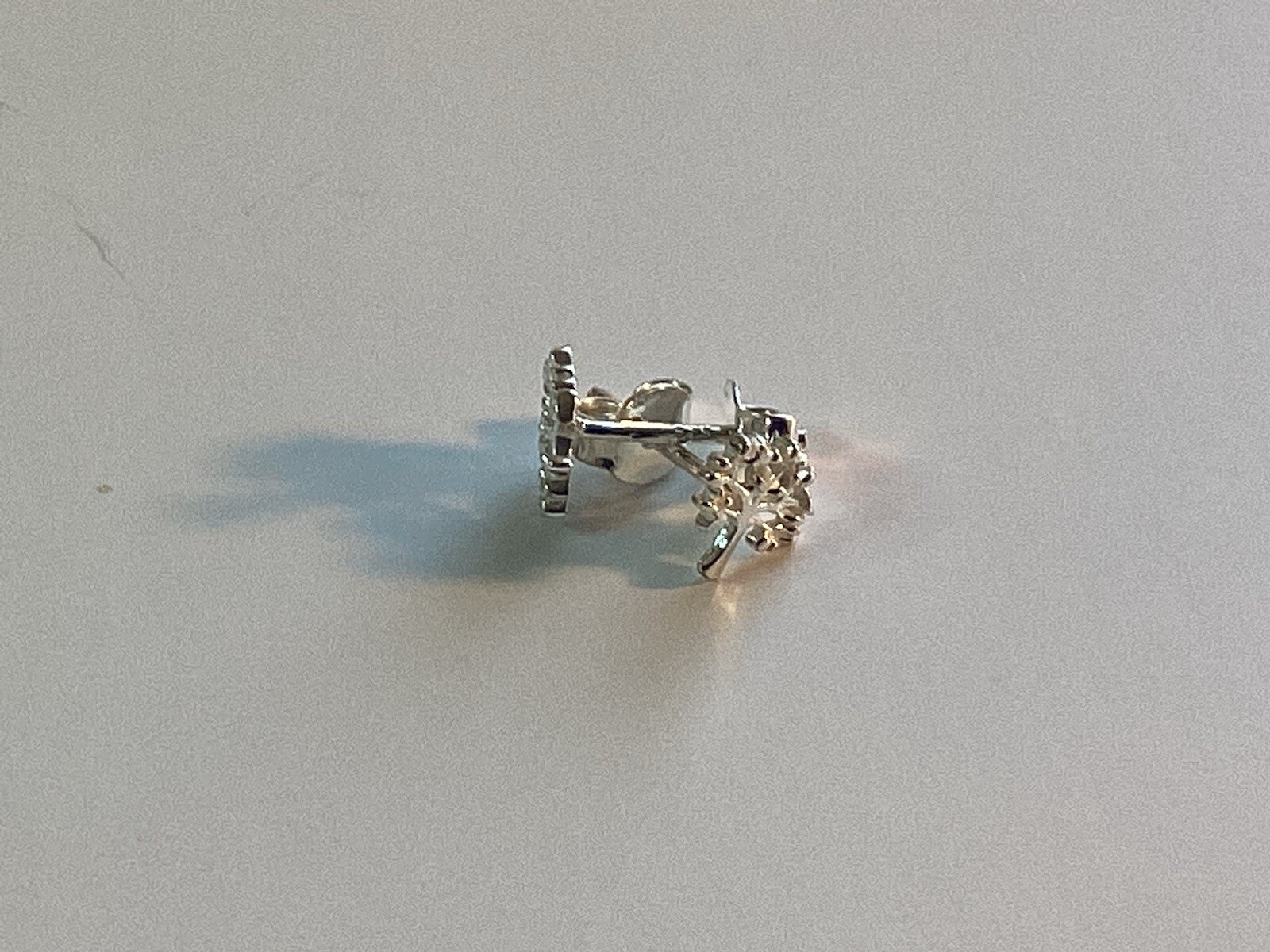 Picture 1 of 2
