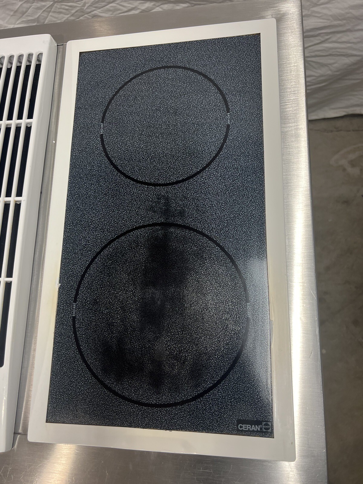 JennAir Downdraft Electric Range w/ Grill and Radiant. convection oven