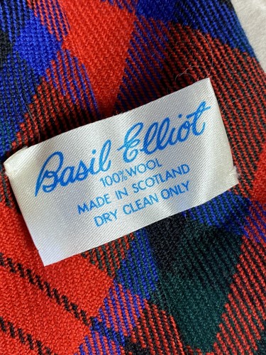 Vintage Basil Elliot Necktie Made In Scotland 100% Wool Tartan Red - Picture 3 of 7