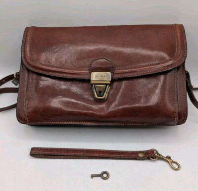 THE TREND Buttery Soft Brown Leather Organizer Wallet Clutch Made In Italy.