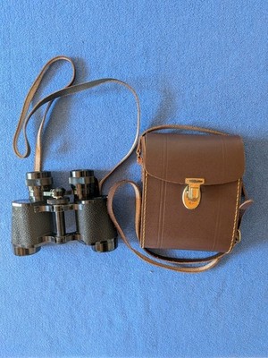 Fernglas  8 x 30 60er Jahre mit  Ledertasche