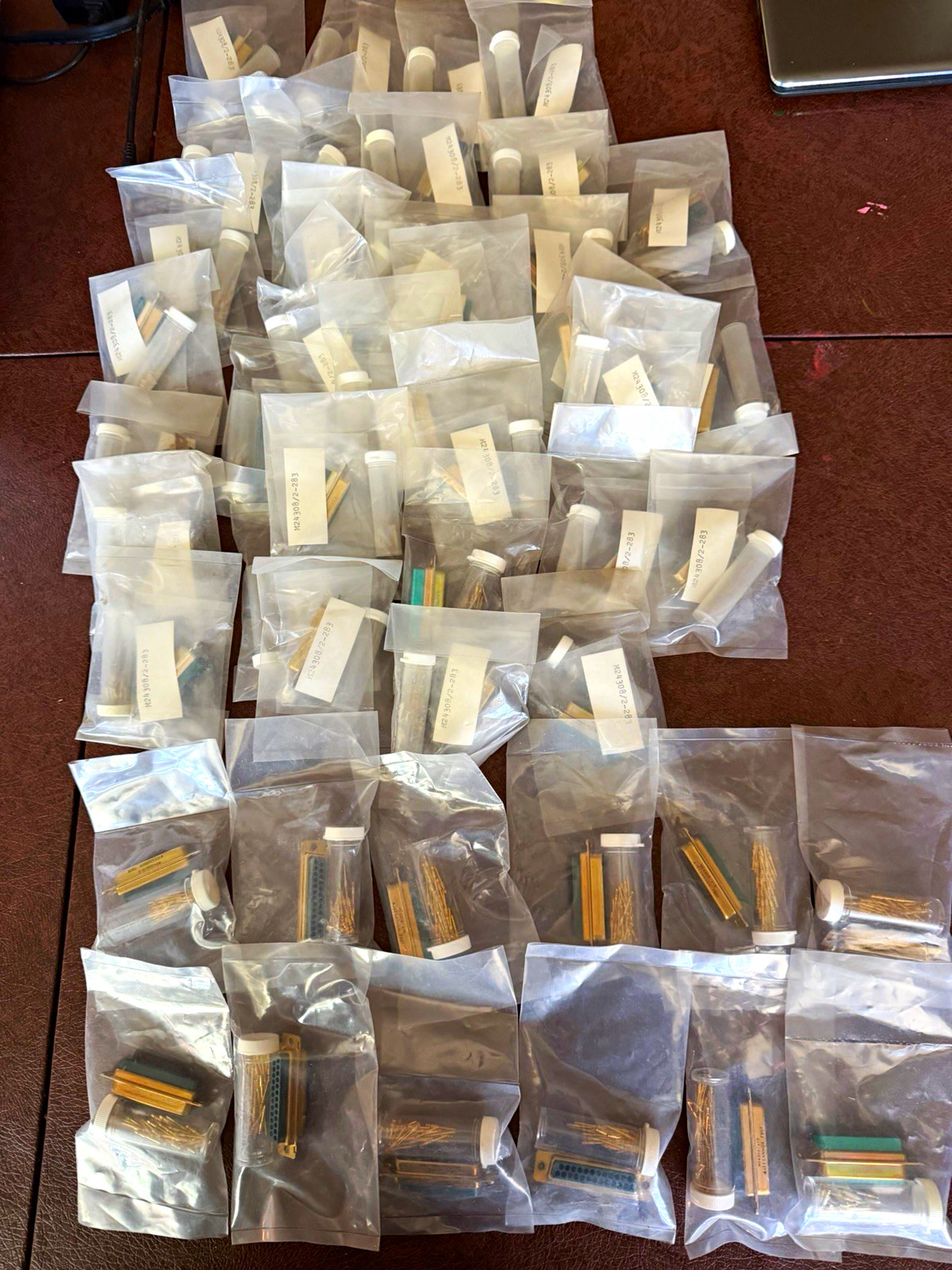 Mil-Spec D-Sub Connector LOT M24308/2-283 M24308/4-3 With Pin Connectors New NOS