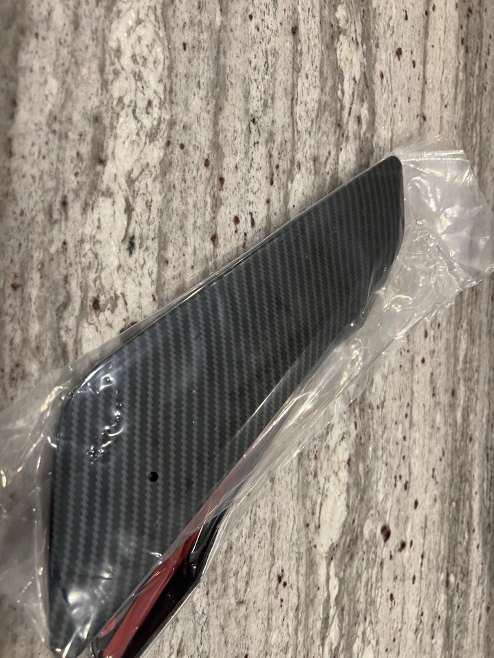 Embellecedores de ventilación de aire de guardabarros lateral de fibra de carbono para BMW Serie 5 G30 G31 M550i 2018-2023 Foto 2 de 3