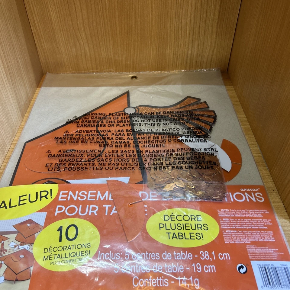 Kit Decoración Mesa 10 Piezas Naranja Graduación Amscan Foto 3 de 3