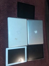 Lot of 5 Apple products IPads and MacBook, MB air Non Working Broken For Parts