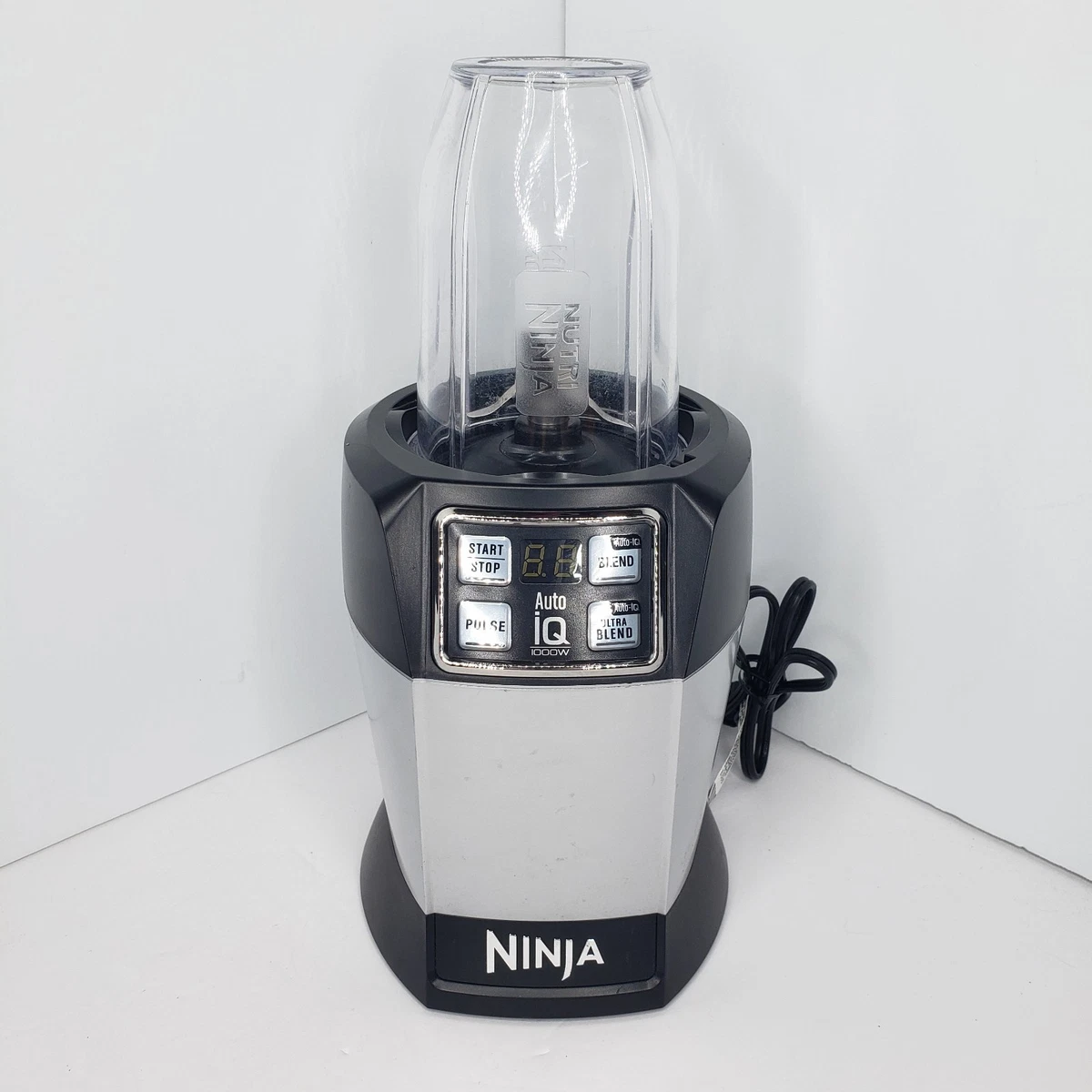中古　Ninja プロフェッショナル　ブレンダー　1000W Ninja 1000 W 72 oz 1-Speed Countertop Blender, Black - Walmart.com