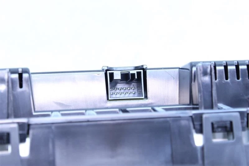 CLUSTER VELOCÍMETRO 320i 328i 328I GT 335i 335i GT Active 3 12-16 1131466 Foto 4 de 4