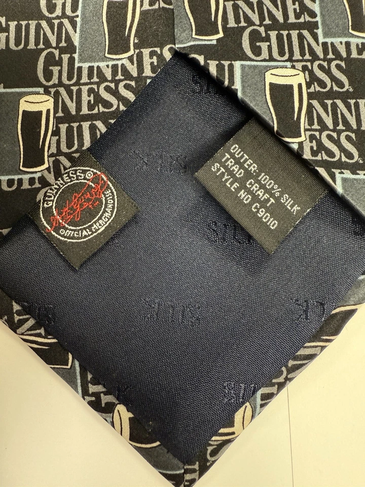 Corbata de cerveza Guinness para hombre negra seda irlandesa artesanía logotipo patrón usada en excelente estado Foto 3 de 4