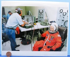 NASA PHOTO vtg STS-73 Space Shuttle Columbia Mission Commander BOWERSOX Suitup