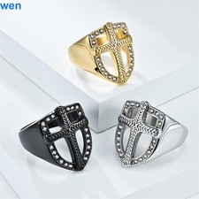 Scudo uomo con croce incrostata di diamanti anello acciaio inox festa motociclista