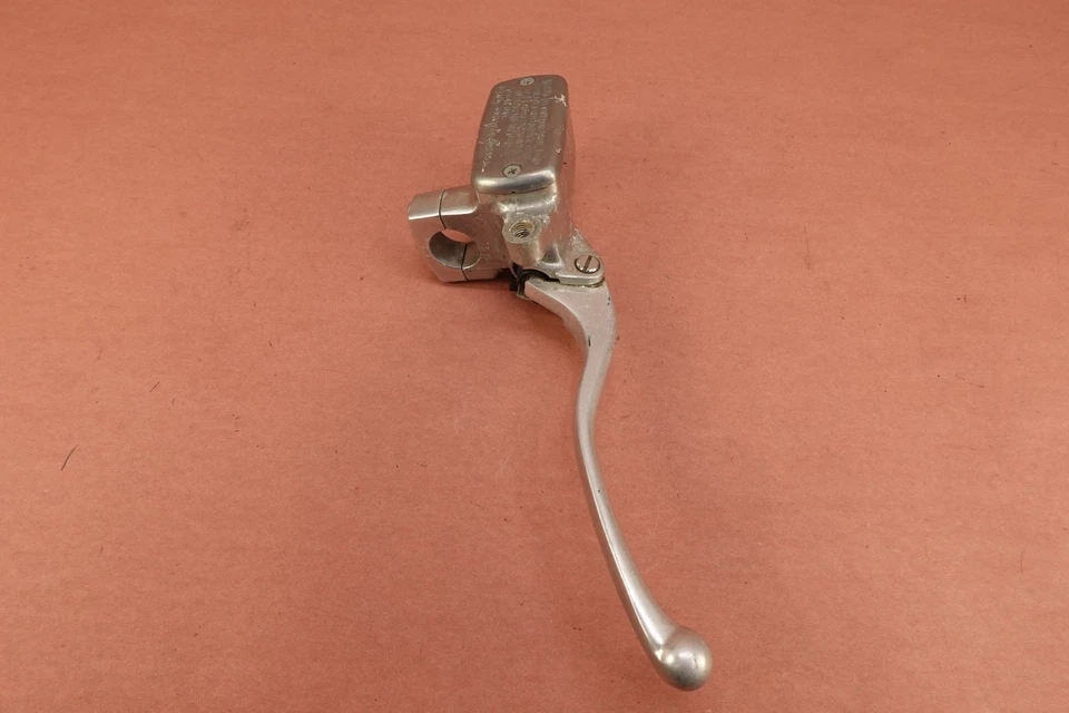 Conjunto de cilindro maestro de freno delantero Honda Magna 750 VF750 VF750C 1994-2003 Foto 4 de 4