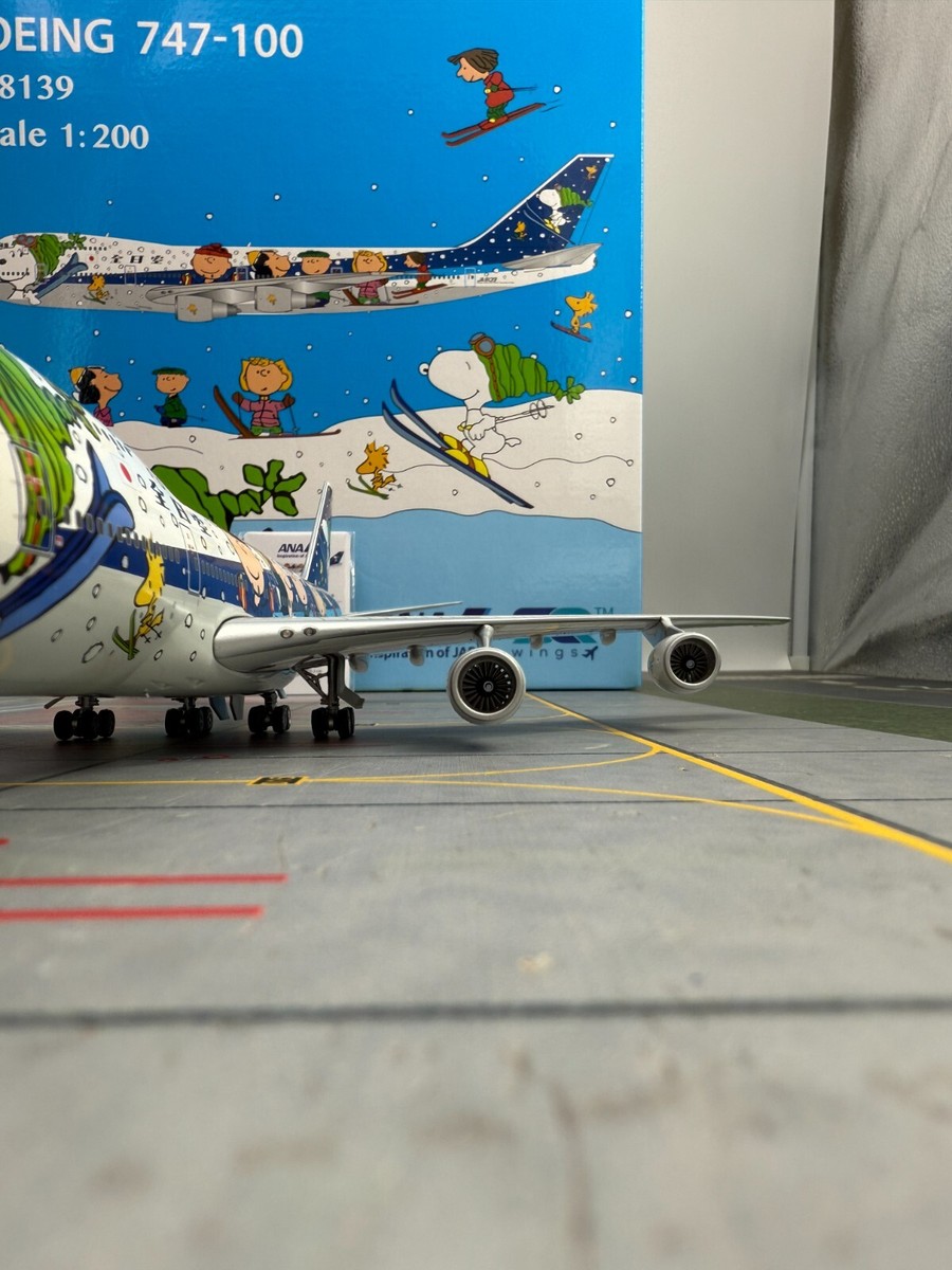 美品 1/200 全日空 スヌーピー 747-200 JA8139 飛行機 SQ Wings 1/200 ANA Boeing 747-100SR JA8139 L2019 Snoopy