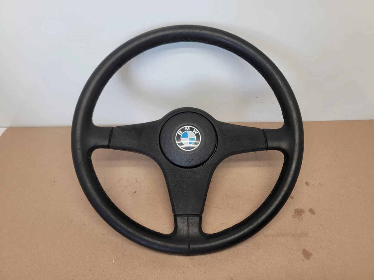 BMW E30 GENUINE 3 SPOKE LEATHER STEERING WHEEL SPORT SE 325i 320i