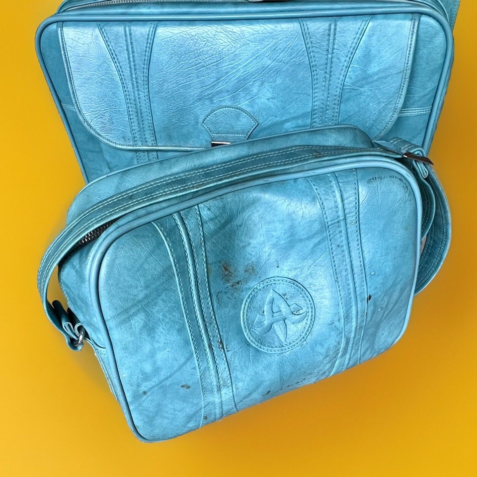 Vintage 1970s American Tourister Turquoise Blue Luggage 3 PC Set Soft