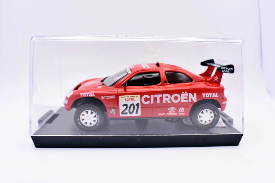 Modellino auto rally scala 1:43 Citroen Saxo S1600 diecast modellismo statico - Immagine 4 di 4