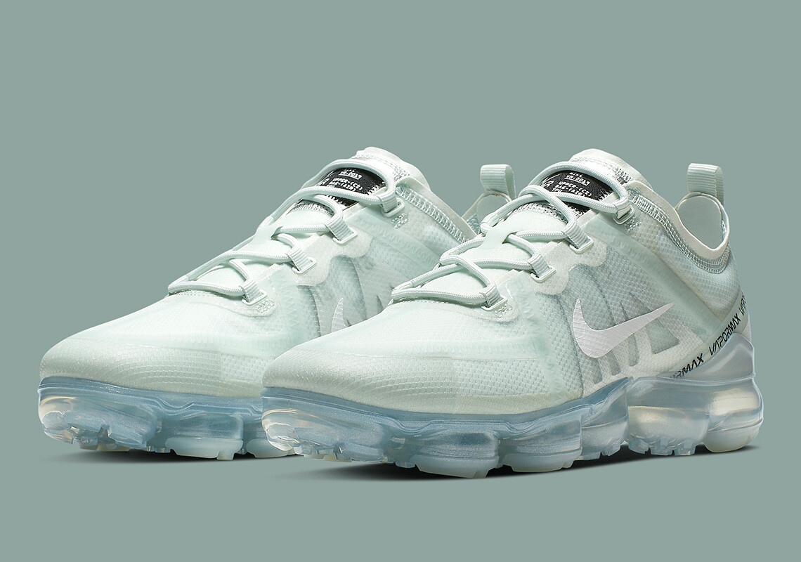 mint vapormax
