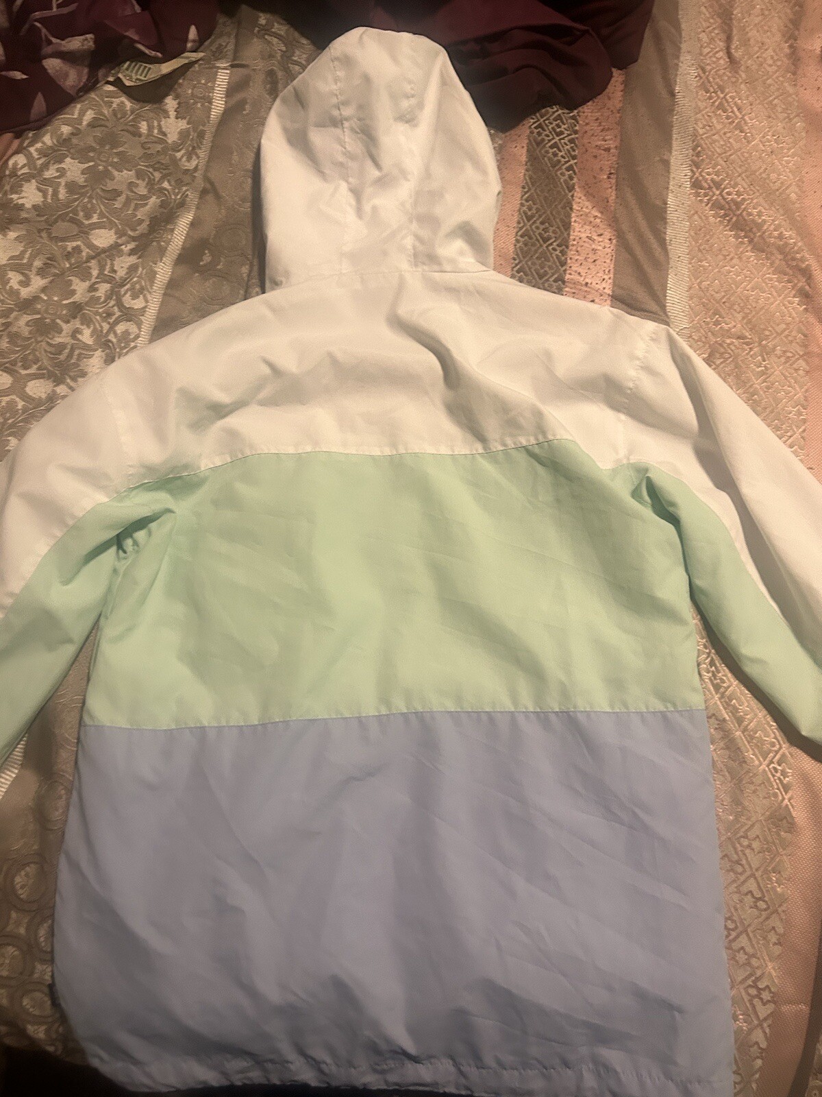 Women's Stylish and Comfortable Jacket for All Seasons-image