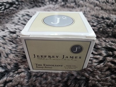 Jeffrey James Botanicals The EXFOLIANT New Berries 2oz New With Box RARE!