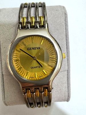 Geneva Uhr goldfarben Damen Quarz Fashion Dress Style
