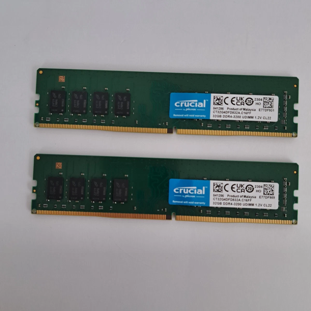 Crucial Computer Memory (RAM) with 2 Modules and 288 Pins for sale