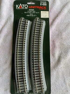 Kato 2-220 HO Unitrack 24 radius curve 4 pieces