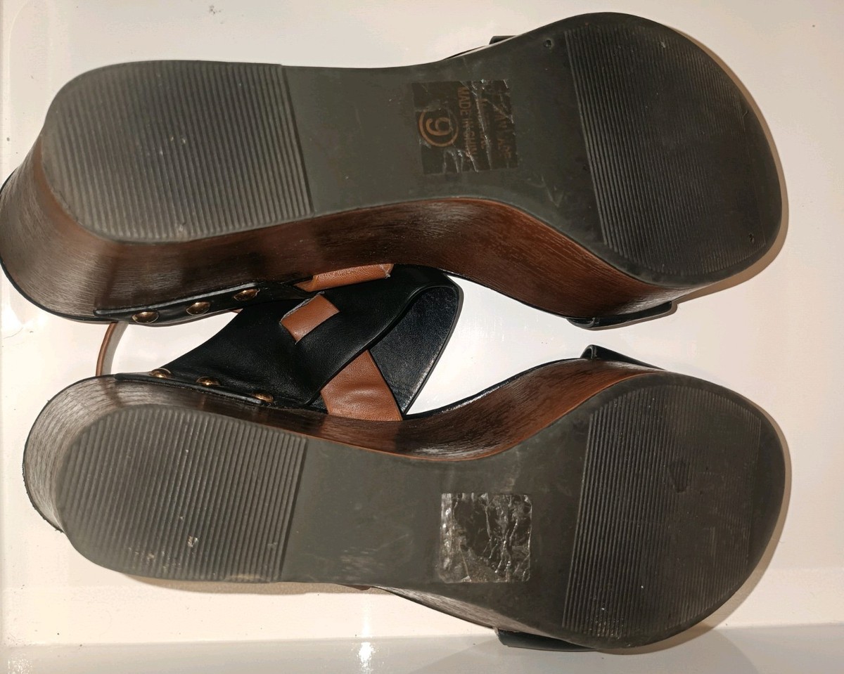 City Classified Favor Black Wedge Sandals Women’s Size 9 Faux Leather Platform View 4