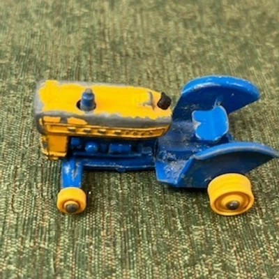 Vintage Matchbox Lesney No 39 Ford Tractor Blue Yellow Diecast Toy Car England - Image 1 of 4