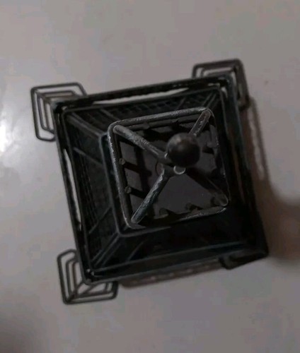 Eiffel Tower Tea Light Holder Candleholder Metal 6 1/2"L×6 1/2"W×13 1/2"H - Picture 11 of 14