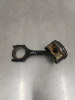 Mercedes Piston  with connecting rod  for  W204 S204 C180 CGI 1.8 
