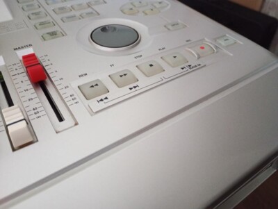 Korg D1600 Digital Recording Studio 16track Cd-r Burner for