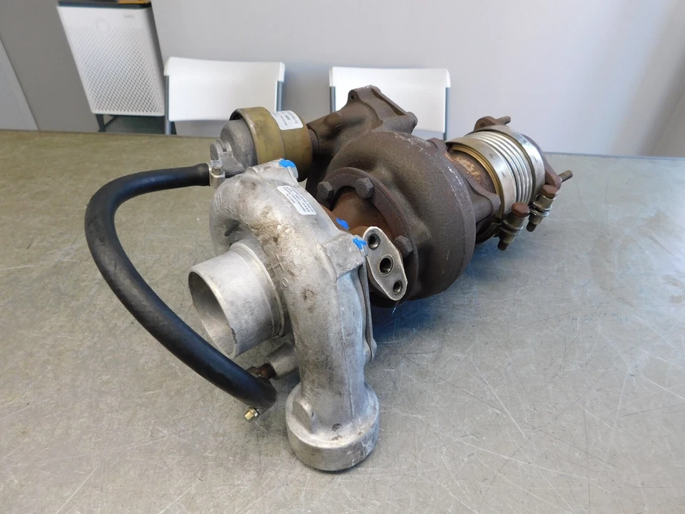 Conjunto turbocompresor turbocompresor diésel 300D 300CD 300TD 1981-1983 300D  Foto 2 de 4