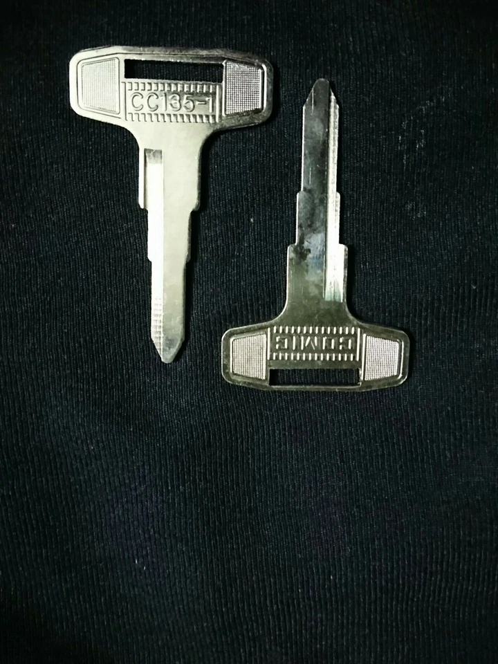 Mitsubishi Fuso Truck, Forklift Fuso Canter FE FF FB FD FH FG MT10 Blank Key 2x - Image 4 of 4