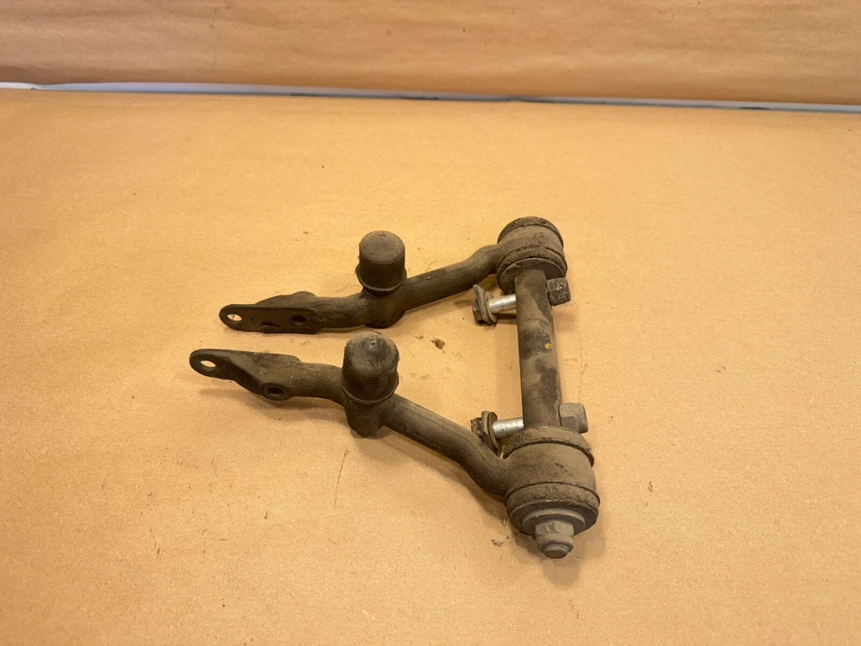 捷豹 XJ6 XJ12 XJS 原装前悬架上部 Wishbone 组件 原始设备制造商 — 第 3/4 张图片