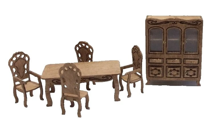 Victorian Wooden Dollhouses & Room Boxes