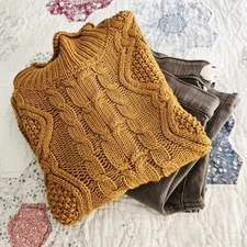 Womens 2 Piece Lot Size Large Olive and Oak Sweater and Altar'd State Pants