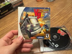 Vigilante 8: 2nd Offense (Sega Dreamcast) CIB complete driving fun video game