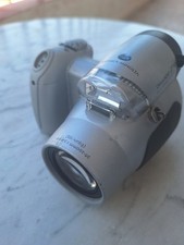 Camara Konica Minolta Dimage Z 10