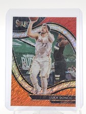 LUKA DONCIC 2020-21 SELECT COURTSIDE RED WHITE ORANGE SHIMMER PRIZM Q0537