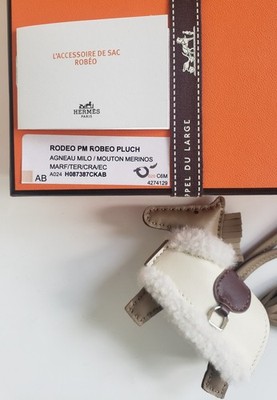 HERMES HERMÈS RODEO ROBEO PLUSH PM CHARM beige marfa/terre/craie