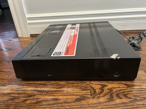 Sony SL-HFR70 Super BetaMax Player - PARTS/REPAIR - Has Manual - NEEDS CLEANING - Picture 13 of 13