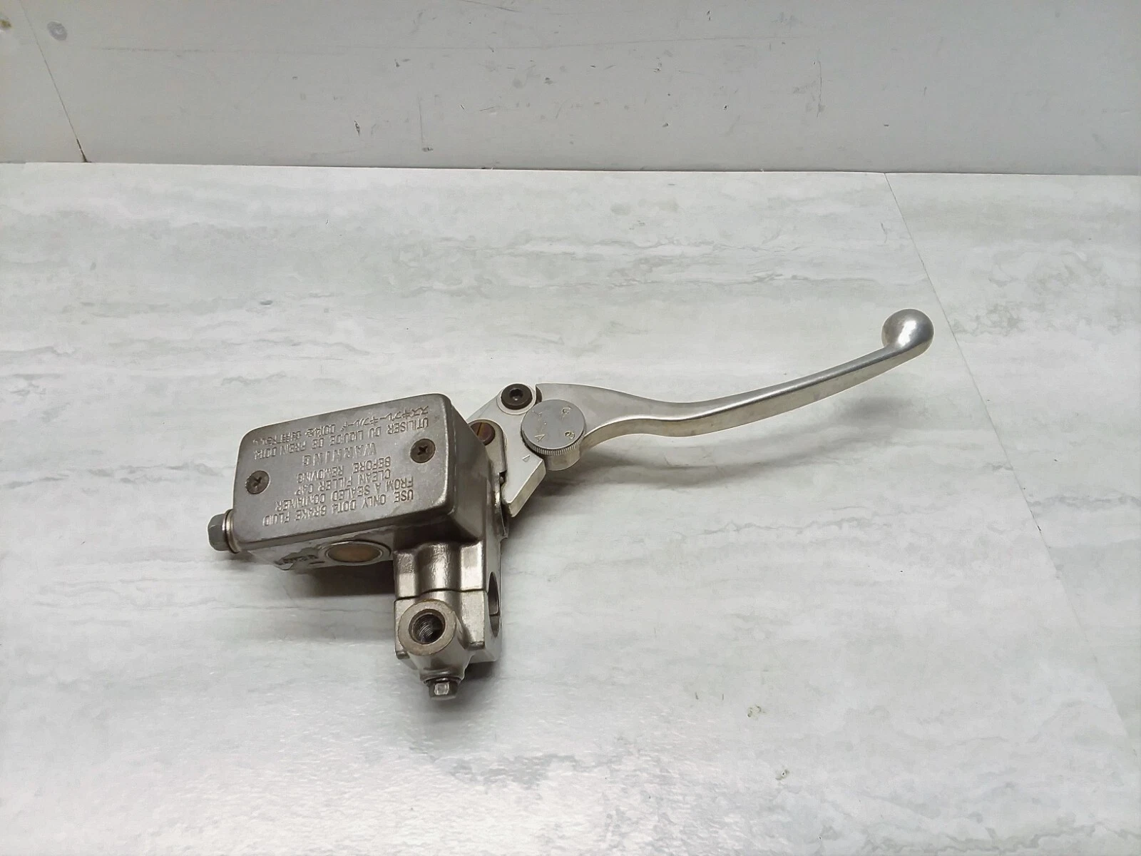 SUZUKI VX-800 1990 VX800 FRONT FRAKE MASTER CYLINDER LEVER ASSY PA AP-209