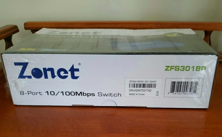 Zonet Model ZFS3018P 8 Ports 10/100Mbps Fast Ethernet Switch w/Power Supply NEW - Image 4 of 4