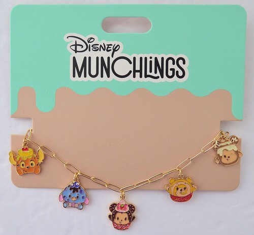 Pulsera Dije Disney Parks Munchlings Pooh Mickey Stitch Minnie Eeyore 2023 NUEVA - Imagen 3 de 3