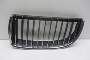 BMW E91 E90 Kühlergrill Zíergitter Gitter Niere links 7120009