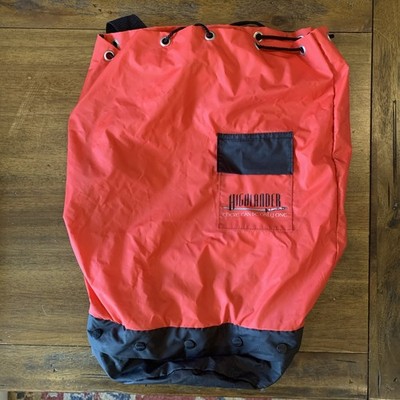 Highlander  there Can Only Be 1 Drawstring Red Shoulder Bag Backpack Med Vintage