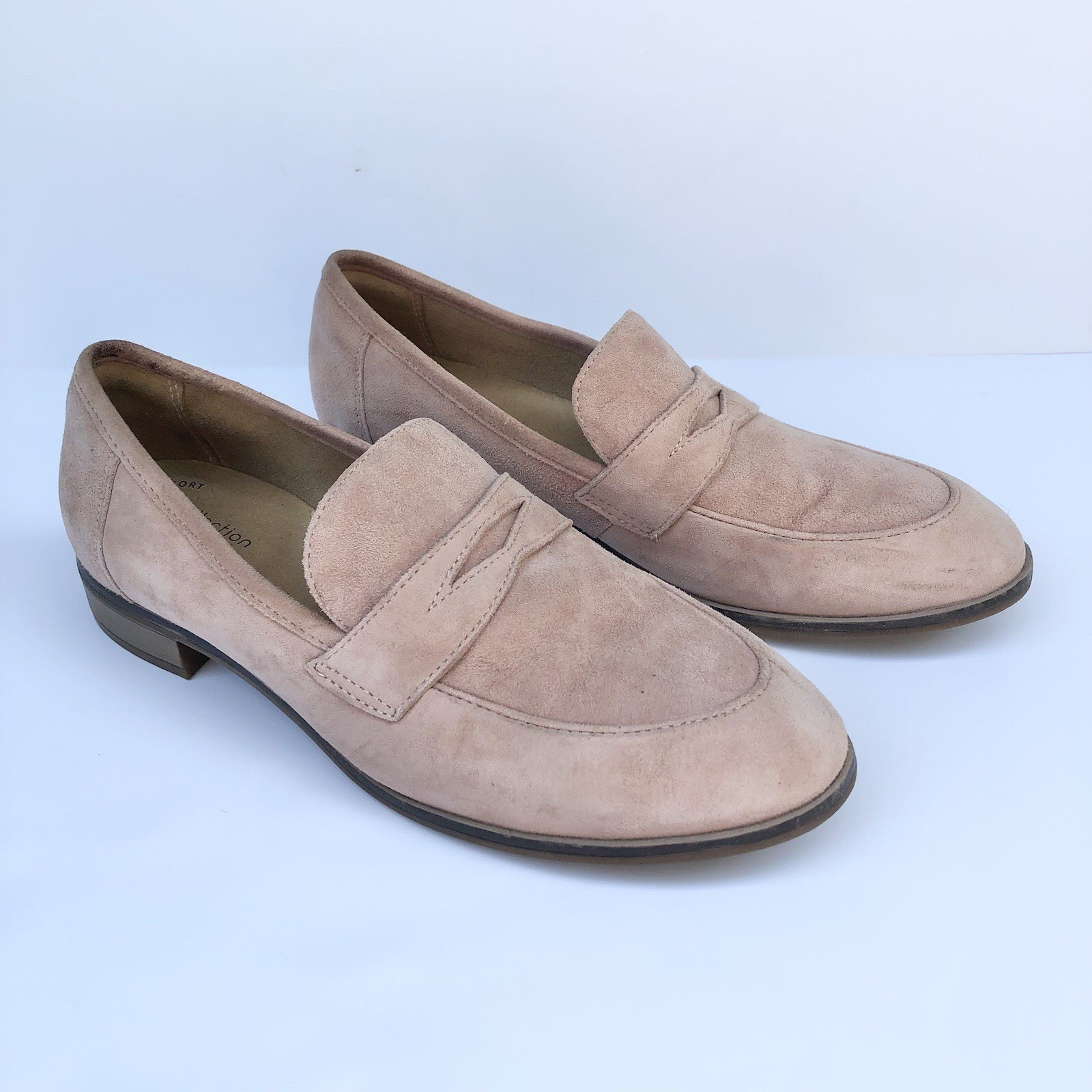 Clarks blush pink suede penny loafers womens size 8.5 ultra comfortable