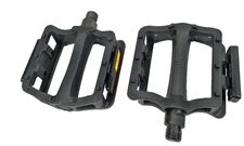 Wellgo Black Platform Bicycle Pedals with Reflectors 9/16" Thread Pair