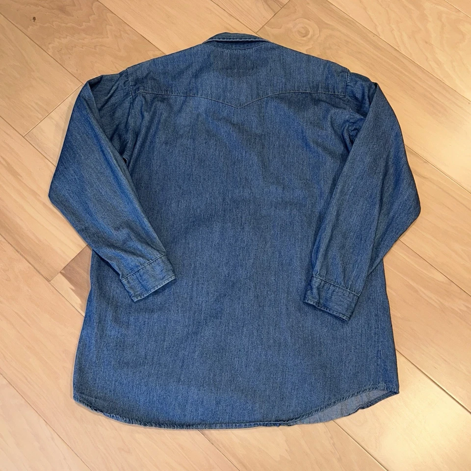 Camisa Vaquera Vintage Disney Mickey & Minnie Denim Abotonada Azul Para Hombre’s Grande Foto 4 de 4